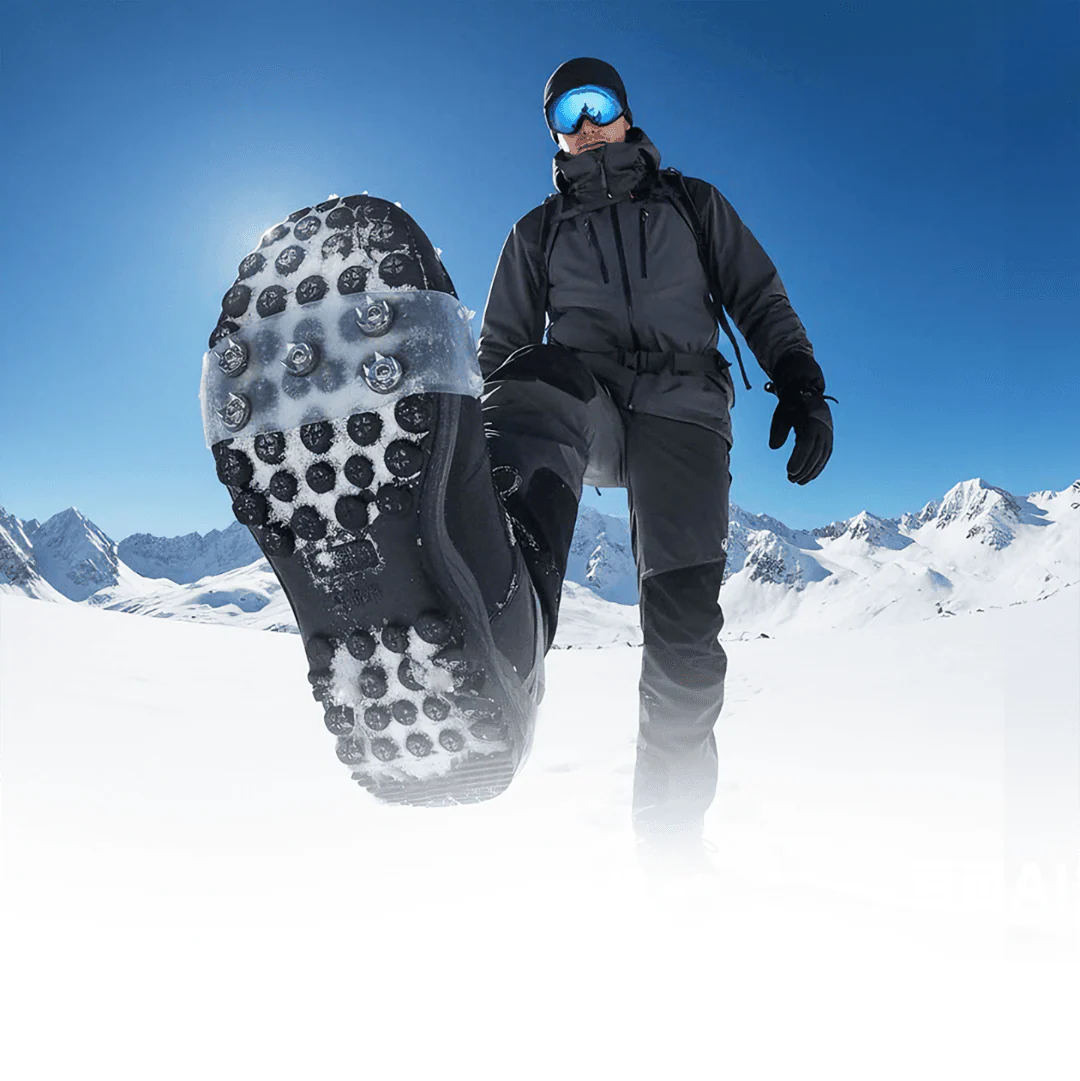 👴🚶🏔️❄️Kúpte štyri a štyri dostanete zadarmo🔥Neviditeľné 5-zubové protišmykové popruhy na mačky, outdoorové mačky, vhodné na turistiku v snehu, horolezectvo, lezenie po skalách a zimné ľadové povrchy, nevyhnutnosť pre seniorov.