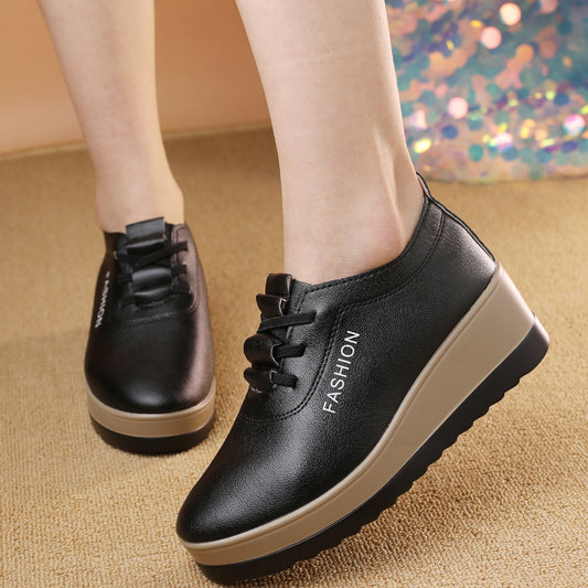 🔥【Jesienny bestseller】【35-42】Damskie skórzane buty z grubą podeszwą, nowy jesienny trend w modzie