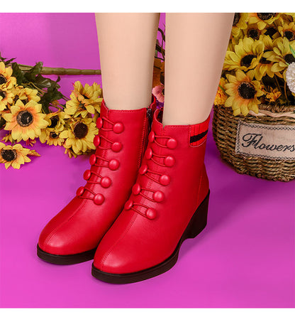 💟【50% ZNIŻKI】👢【35-41】2025 Jesienne i zimowe popularne miękkie skórzane buty na skośnym obcasie dla kobiet