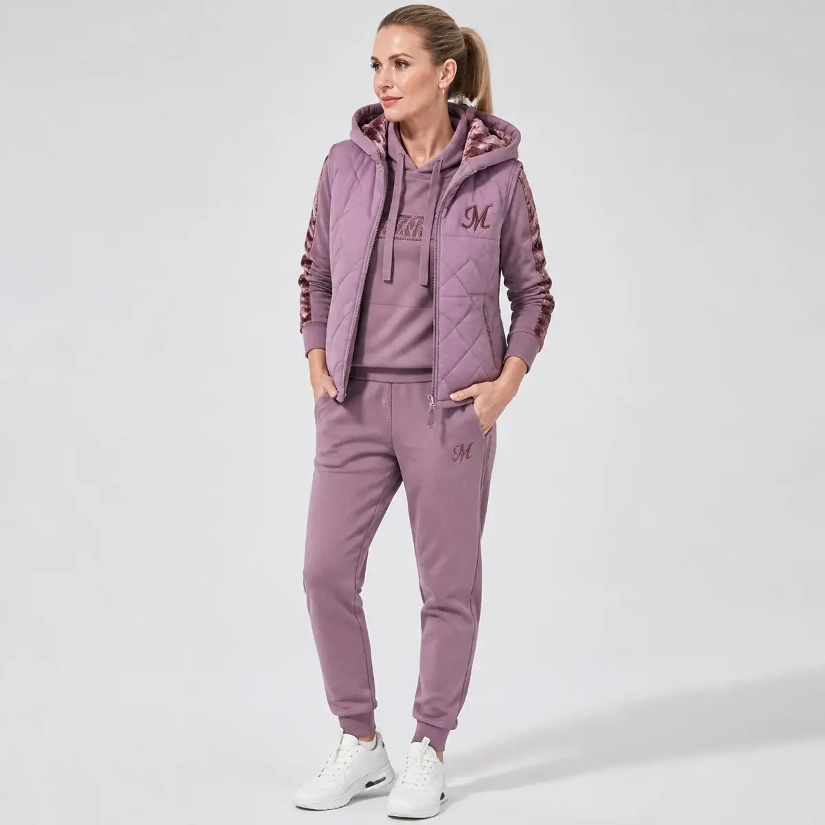 🔥🔥【Top + Vestă + Pantaloni】Set elegant și călduros din 3 piese pentru toamnă și iarnă