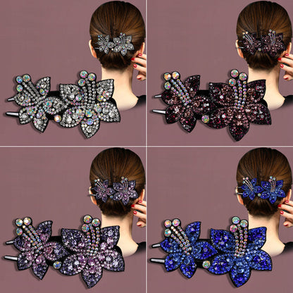 ✨【Compra 2 y llévate 2 gratis】Pinza para el pelo con doble flor de diamantes de imitación