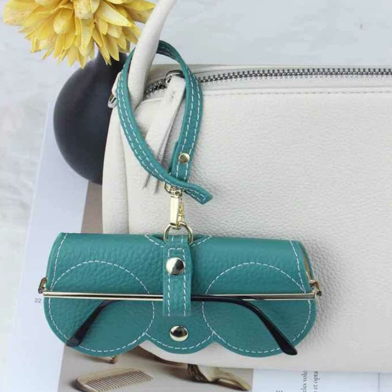 🔥【Compra 2, llévate 1 gratis】Bolsa de gafas de sol de cuero suave