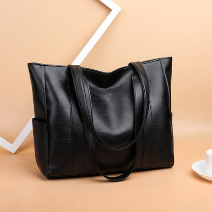 ✨👜【Gorąca wyprzedaż🔥】【Duża pojemność】Damska torba na ramię wykonana z miękkiej skóry, nowość w 2025 roku.
