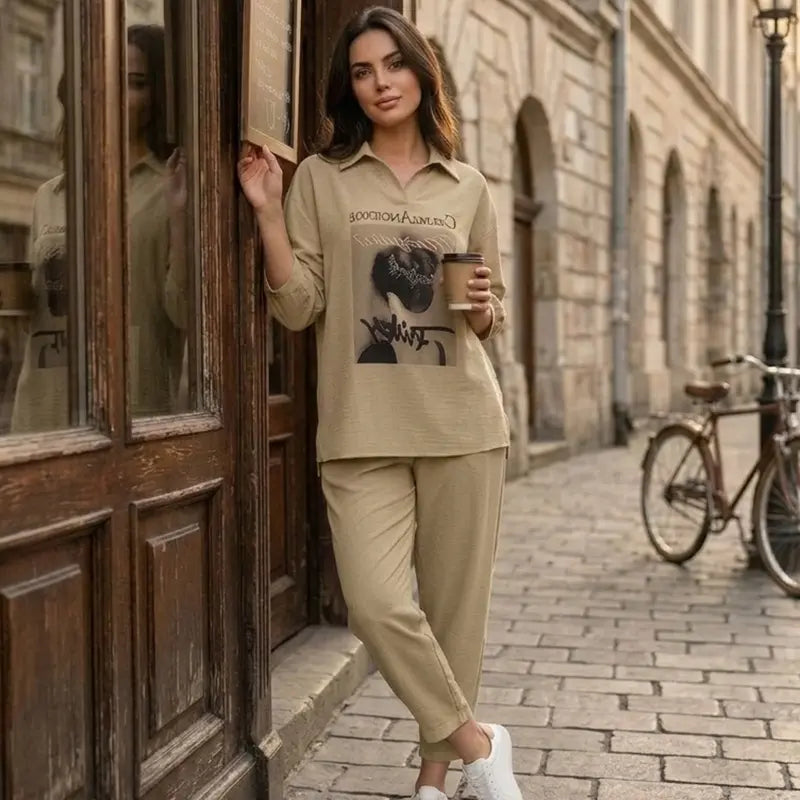 Set Modern de Damă din Două Piese, Design Casual-Chic, Disponibil în Mai Multe Culori Elegante