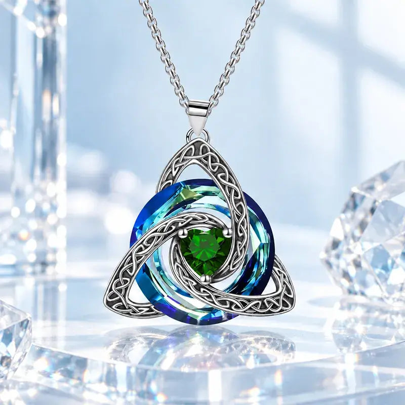 ✨ Lănțișor Elegant cu Pandantiv Nod Celtic și Piatră de Naștere (12 Culori Disponibile)! Design Deosebit în Formă de Inimă · Finisaj Electroplatit Premium · Cadoul Perfect!