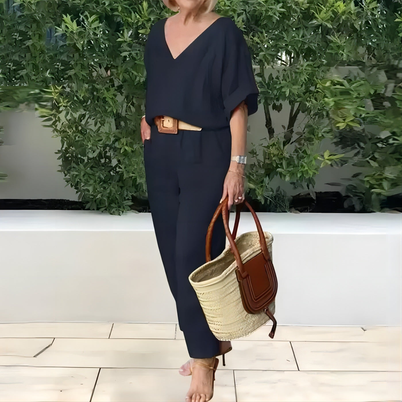 Compleu Damă Elegant din In și Bumbac: Bluză Lejeră în V și Pantaloni Lungi, Material Moale, Respirabil și Răcoros