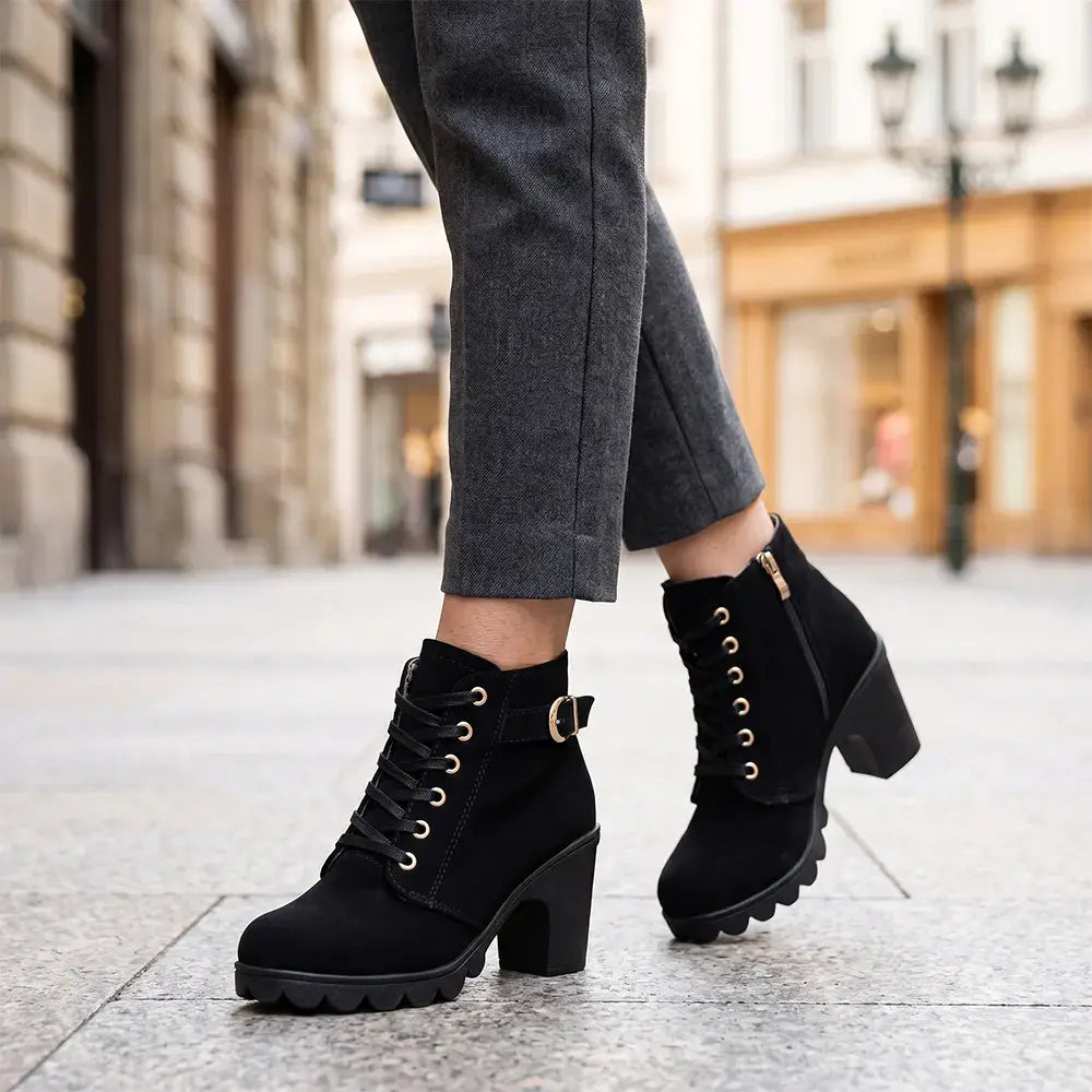 👢【35-42】Un articol esențial pentru toamnă-iarnă: Cizme elegante cu toc pentru femei – o combinație de stil și confort, ideale pentru a fi purtate cu ușurință întreaga zi!