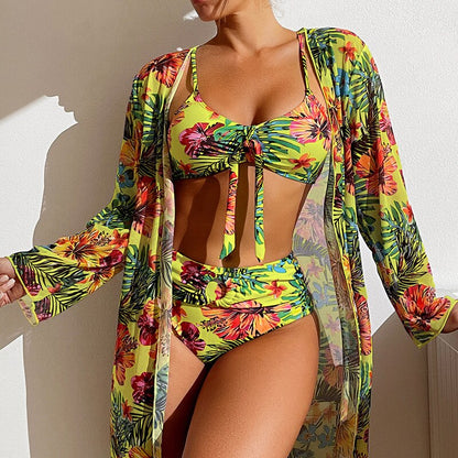 👙【S-2XL】Costum de baie sexy pentru vacanță, 3 piese, cu șal imprimat, model nou 2026