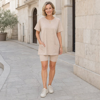 Set Casual de Damă din 2 Piese cu Bluză cu Buzunare și Pantaloni Scurți – Material Premium Moale, Respirabil și Elastic, Ideal pentru Casă și Sport