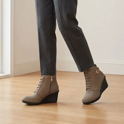 【35-42】👢 Ghete de damă de iarnă cu platformă ascunsă – o alegere elegantă și stabilă pentru zilele friguroase