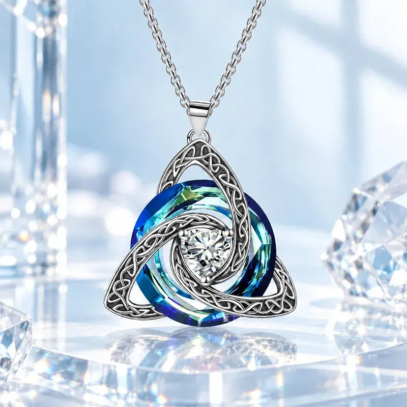 ✨ Lănțișor Elegant cu Pandantiv Nod Celtic și Piatră de Naștere (12 Culori Disponibile)! Design Deosebit în Formă de Inimă · Finisaj Electroplatit Premium · Cadoul Perfect!