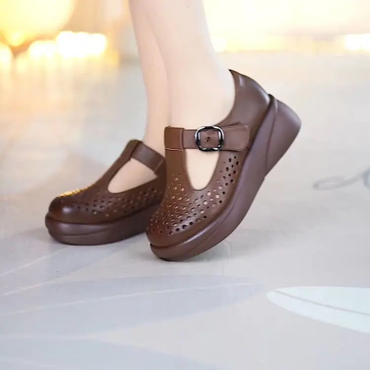 😍 Cel mai mic preț pentru o perioadă limitată 👡 Pantofi casual moderni cu decupaje și talpă moale — din piele naturală