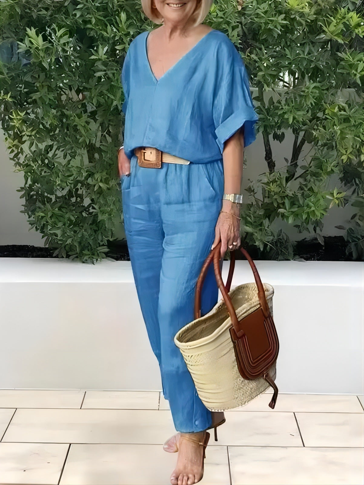 Compleu Damă Elegant din In și Bumbac: Bluză Lejeră în V și Pantaloni Lungi, Material Moale, Respirabil și Răcoros
